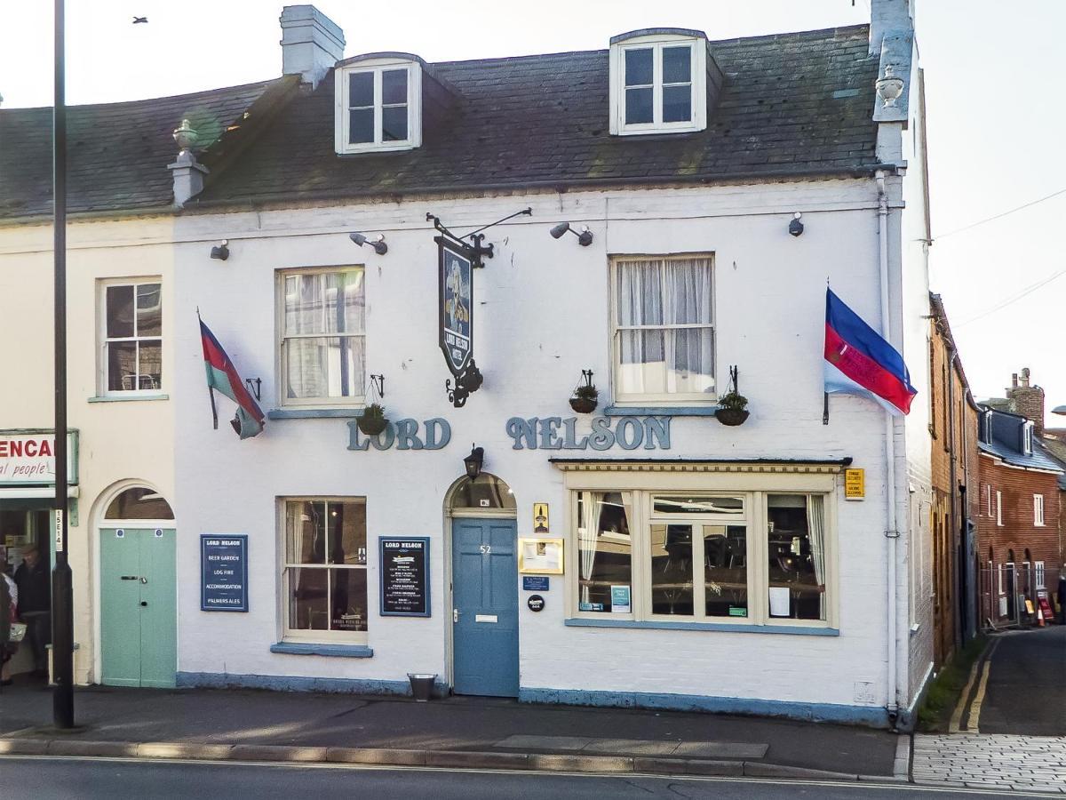 The Lord Nelson Pub And Accommodation Bridport Bagian luar foto