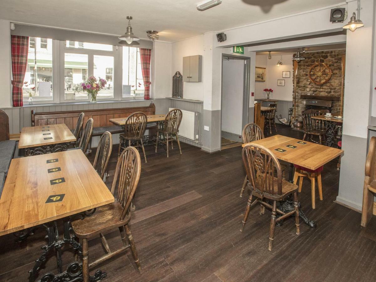 The Lord Nelson Pub And Accommodation Bridport Bagian luar foto